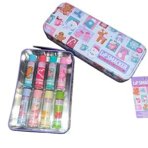 Lip Smacker 8 Lip Balm Tin and Lip Gloss in tin Holiday Edition‎